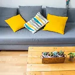 Charming Design Apt In The Heart Of Paris