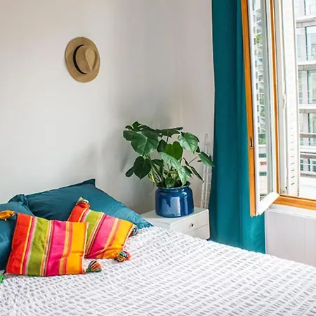 Charming Design Apt In The Heart Of Paris Appartamento
